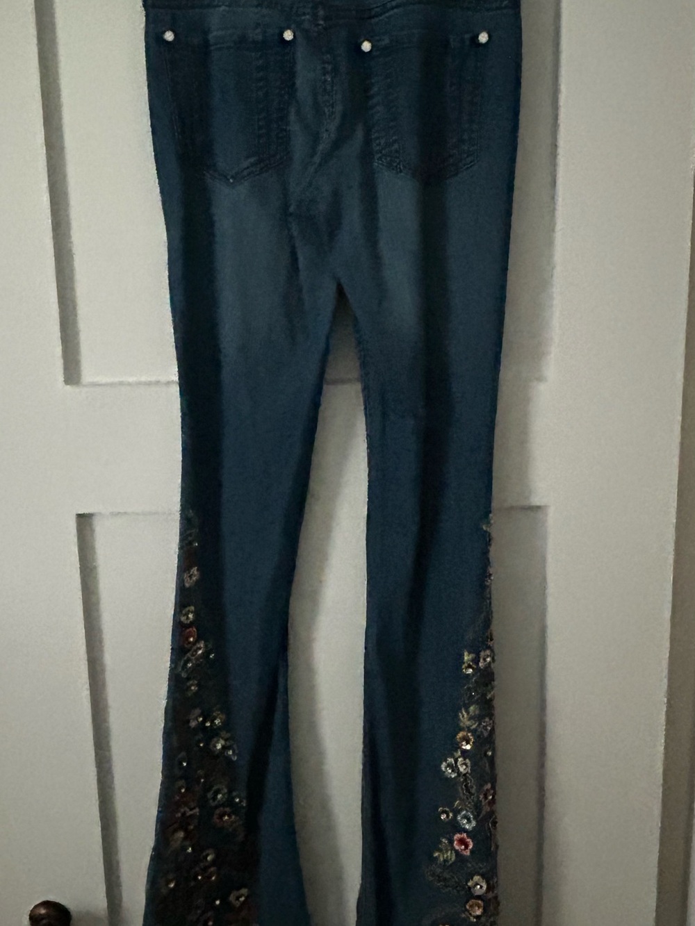 Alice + Olivia Blue Embroidered Flare Jeans with Multicolor Floral Detail - Picture 2 of 5